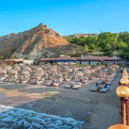 Mistral Hotel