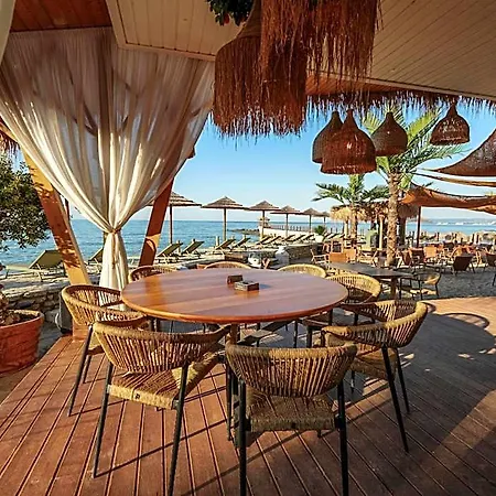 Mistral Hotel 4*