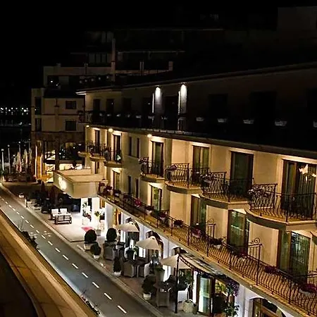 Mistral Hotel