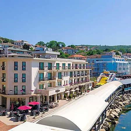 Mistral Hotel
