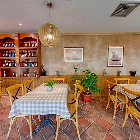 Mistral Hotel 4*