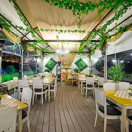 Hotel Mistral